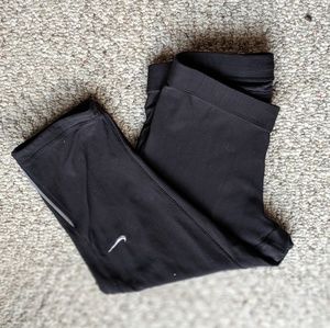 Nike Dry Fit Capris